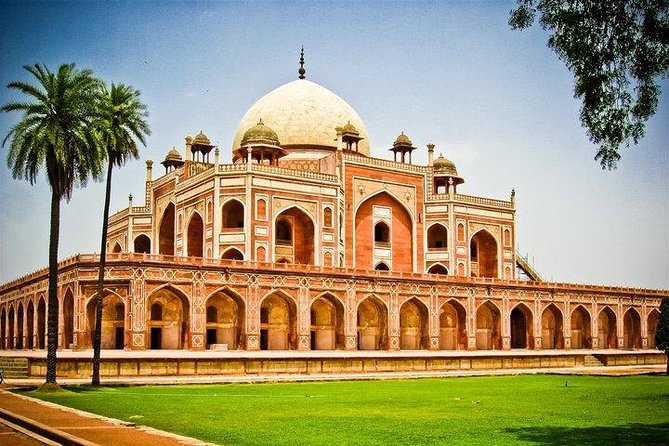 Exclusive Full Day Delhi Sightseeing with All Inclusive (Entrance fee and Lunch) - Red Fort: Mughal walls, a fortress story, and the evening sound-and-light option