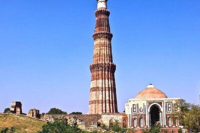 Explore Delhi Half-Day Tour with Agra Drop