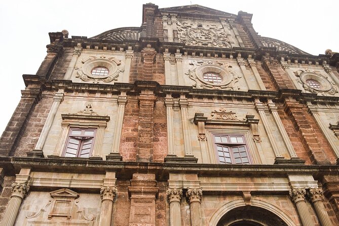 Explore Goa in a Nutshell - Old Goa Stop 1: Se Cathedral and Bom Jesus for St. Francis Xavier