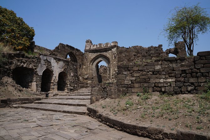 Explore UNESCO Ellora-Ajanta caves-two days guided tour with other attraction - Who should book this UNESCO Ellora-Ajanta tour