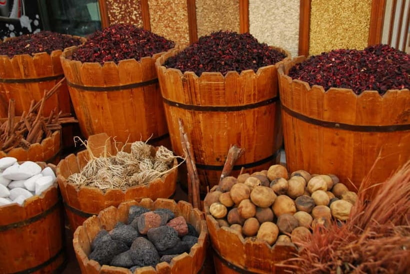 Exploring Chennai Bustling Markets: Guided Tour by Foot - Who this walk fits best, and who should skip it