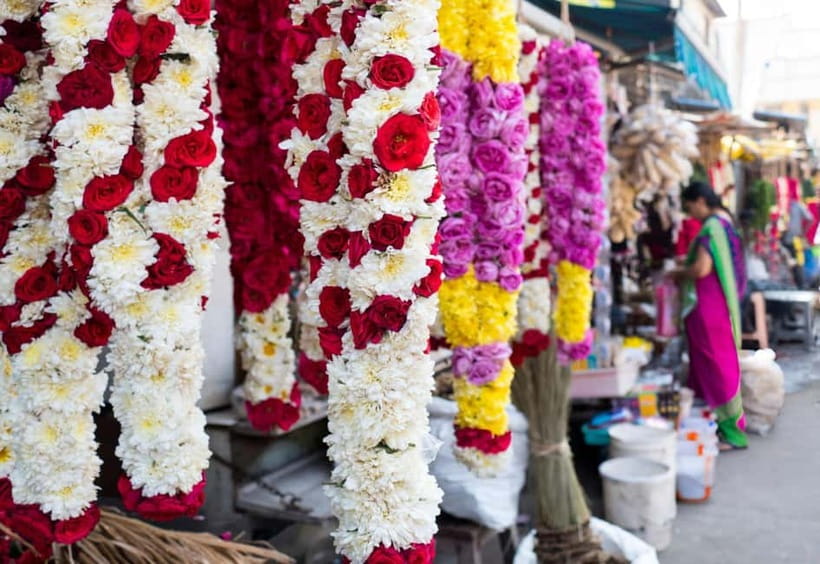 Exploring Chennai Bustling Markets: Guided Tour by Foot - What you will see in the market lanes and bazars