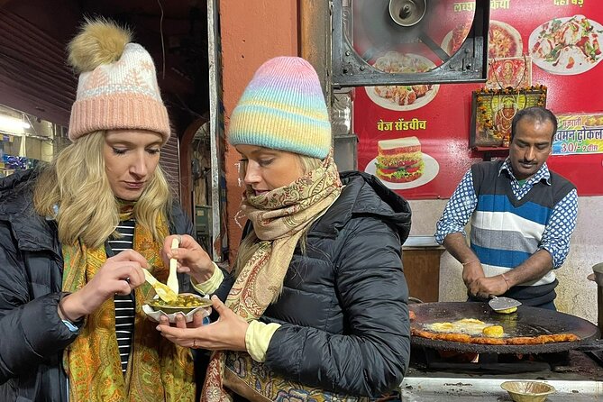 Feast on the Streets: Best Jaipur Food Tour - Getting to Tripolia Gate and how the start sets the mood