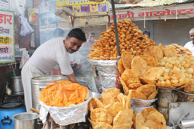 Flavours of Agra Food walk - Group Size, Timing, and Staying Comfortable