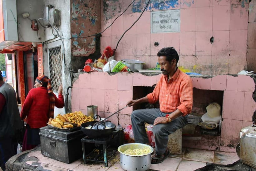 Food Tour: Highlights Tour with Tasting &Sunset in Varanasi - Jain, Mannish, and the Real Benefit of a Guide