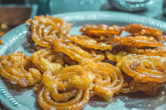 Food Walk tour of Old & New Delhi with a local guide - Guide Quality: Why Manish Choudhary Matters for Your Night (and Your Stomach)