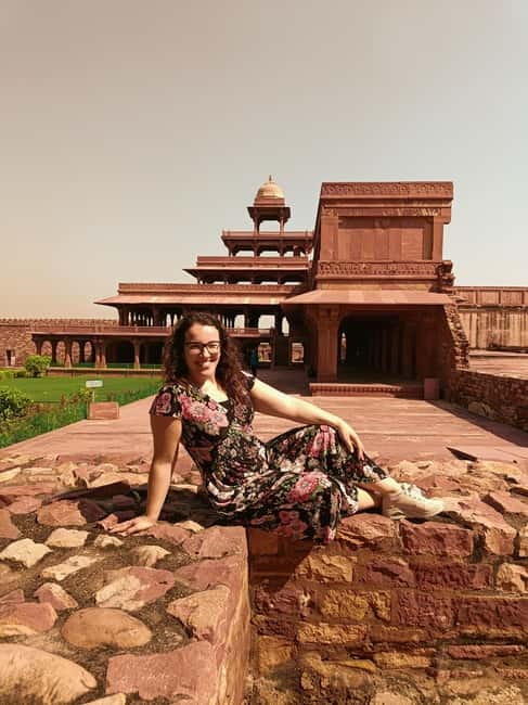 From Agra: Fatehpur Sikri Private Tour - Entering the complex: Buland Darwaza first