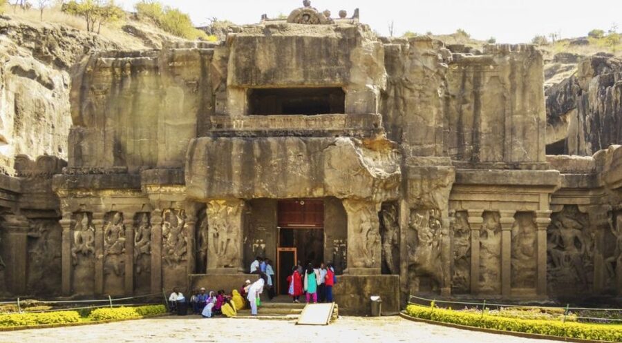 From Aurangabad: Ajanta & Ellora Day Tour with All Inclusion - Is a one-day tour enough, or should you consider two days?