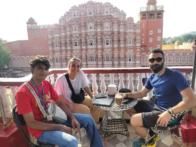 From Delhi: 2-Day Jaipur Private Guided Tour - Day 2: Amer Fort first, Jal Mahal photos next