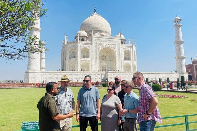 From Delhi : 3 Day Private Luxury Golden Triangle Tour By Car - What to pack for forts, stepwells, and market streets