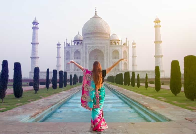 From Delhi/Agra: Taj Mahal Tour with Rental Saree Experience - Who this Taj saree tour suits best
