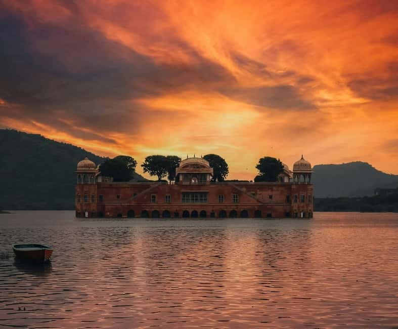 From Delhi: All-Inclusive Same-Day Jaipur Tour By Car Tour - Private car pickup from Delhi, the part you’ll feel most