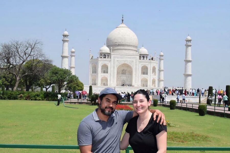 From Delhi: All-Inclusive Taj Mahal Day Tour with transfers - Agra Fort in a tight, meaningful hour
