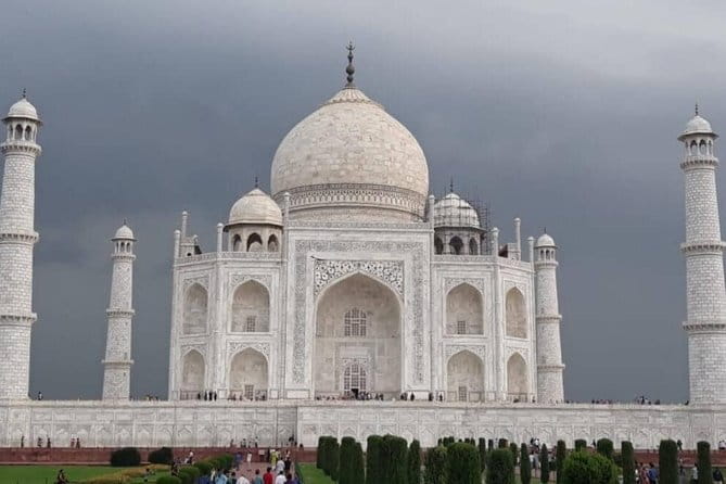 From Delhi : Full Day Taj Mahal & Agra Tour by Car - Agra Fort at 12:30: guided access plus ticket help