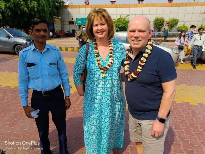 From Delhi: Jaipur Private Guided Day Tour - Heritage restaurant lunch: air-conditioned, multi-cuisine, and timed for a full day