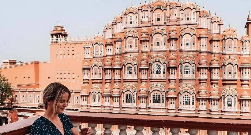 From Delhi: Jaipur Private Tour with Guide & Hotel Pickup - Price and value: what $33 buys you from Delhi