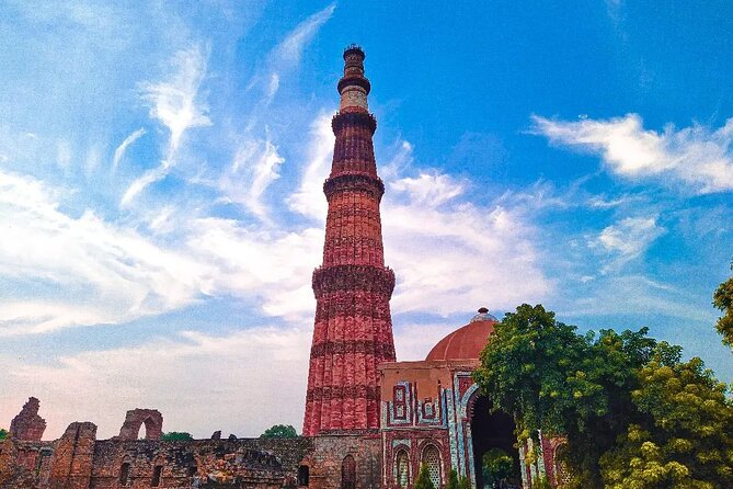 From Delhi: New and Old Delhi Private Sightseeing Tour - A One Day Mix of Mughal, Colonial, and Modern Delhi