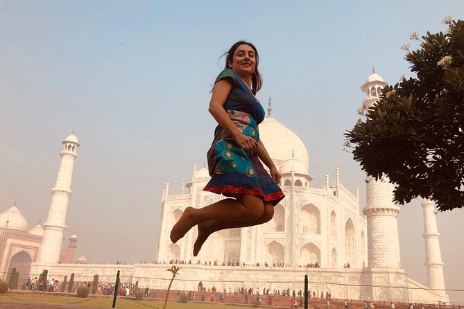 From Delhi : Private Day Trip to Taj Mahal & Agra Fort by Car - All Inclusive - The drive, comfort details, and what “all inclusive” really means