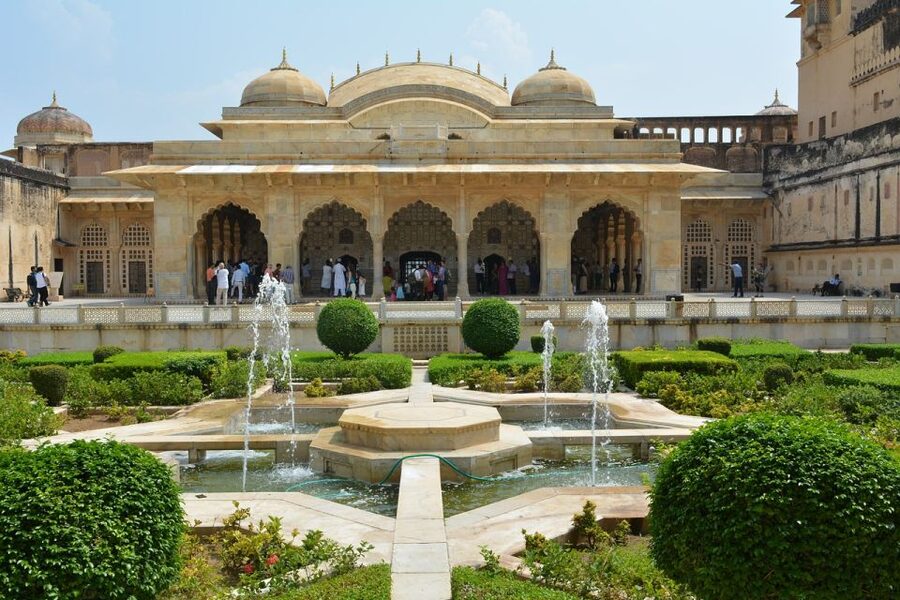 From Delhi: Private Jaipur & Amber Fort Guided Tour by Car - Key points that matter before you go