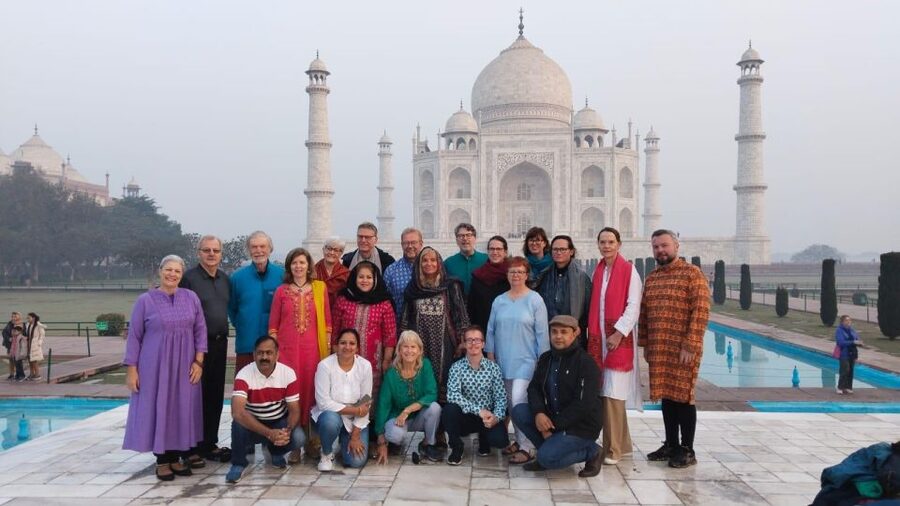 From Delhi: Private Layover Taj Mahal Day Tour By Car - DoubleTree by Hilton Agra lunch: why the 5-star break matters