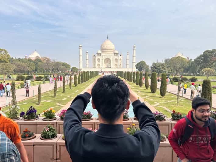 From Delhi: Private Taj mahal and Agra Fort with Car Tour - Taj Mahal with skip-the-line entry and a guide who helps you see