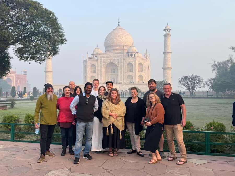 From Delhi: Private Taj Mahal, Baby Taj & Agra Fort Day Trip - Who this day trip is best for