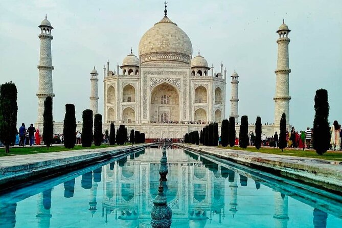 From Delhi: Private Taj Mahal day tour by Car - Tickets, entrances, and what you are actually paying for