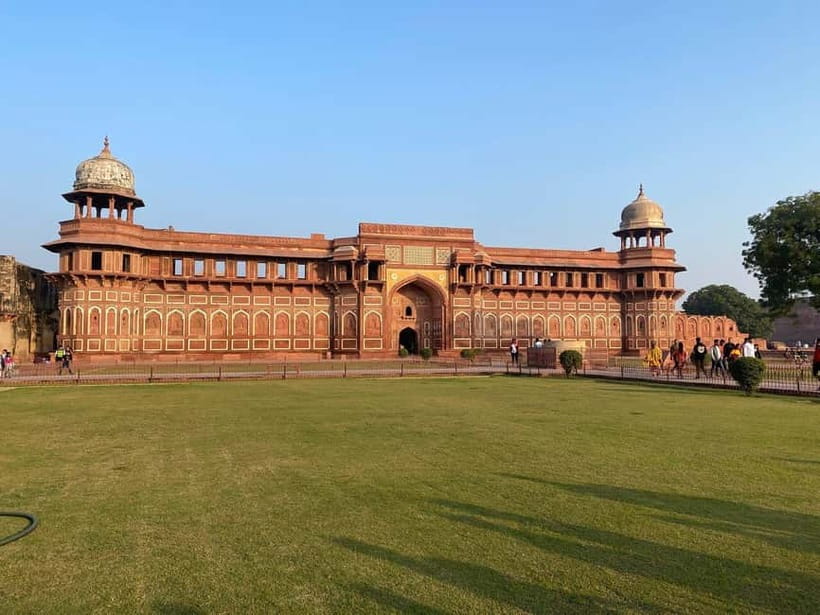 From Delhi: Private Taj Mahal Day Tour By Car and Driver - What to pack and what to know before you go