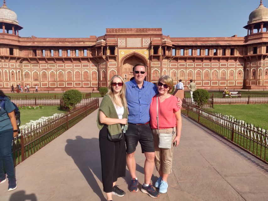 From Delhi: Private Taj Mahal Day Tour with Fast-Track Entry - Should you book this private Taj Mahal day tour?