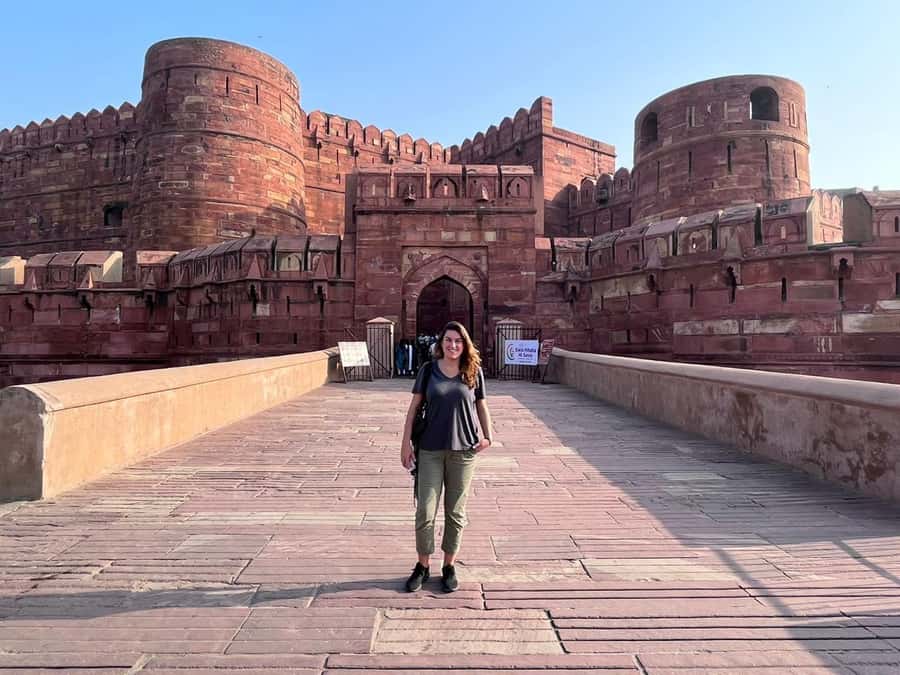 From Delhi: Private Taj Mahal Day Tour with Fast-Track Entry - Fast-track Taj Mahal entry and how the battery bus helps