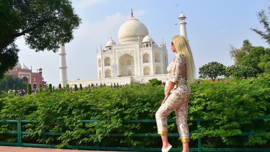 From Delhi: Same Day Taj Mahal & Agra Day Tour by Car - How this 12-hour Agra day trip works from Delhi