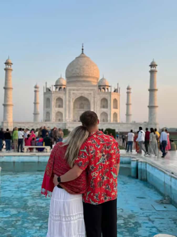 From Delhi: Same Day Taj Mahal Tour with lunch in 5 star - Key Points Worth Knowing Before You Go