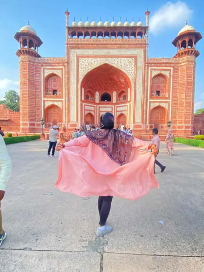From Delhi: Same Day Taj Mahal Tour with lunch in 5 star - From Your Delhi Hotel to Agra Fast, With a Real Pickup Plan