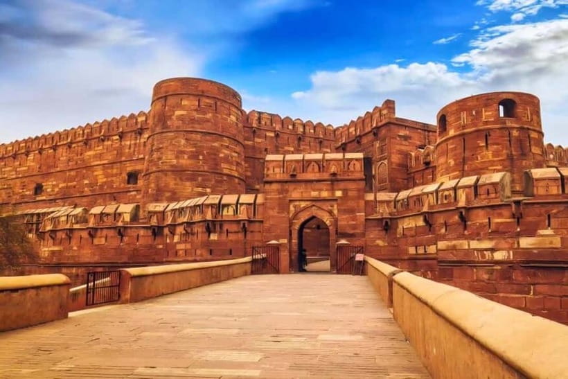 From Delhi: Sunrise Taj Mahal, Agra Fort & Baby Taj Day Tour - From Delhi at 3:00 AM: The ride that makes sunrise realistic