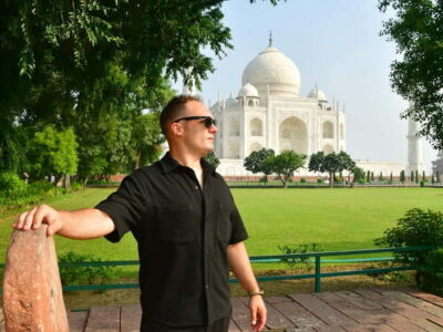 Sunrise Taj Mahal, Agra Fort & Baby Taj Day Trip