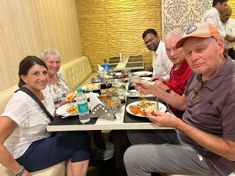 From Delhi: Taj Mahal & Agra With Fatehpur Sikri Day Tour - Taj Mahal skip-the-line: what your guide helps you get right fast