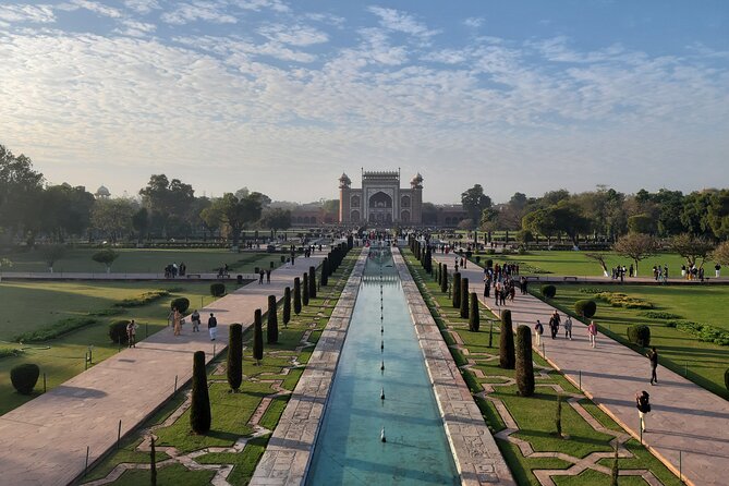 From Delhi Taj Mahal and Agra Tour by Car - What makes this tour good value for your money
