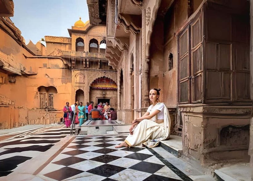 From Delhi: Taj Mahal & Mathura, Vrindavan Private Day Trip - Agra Fort and its Yamuna overlook, with context that sticks