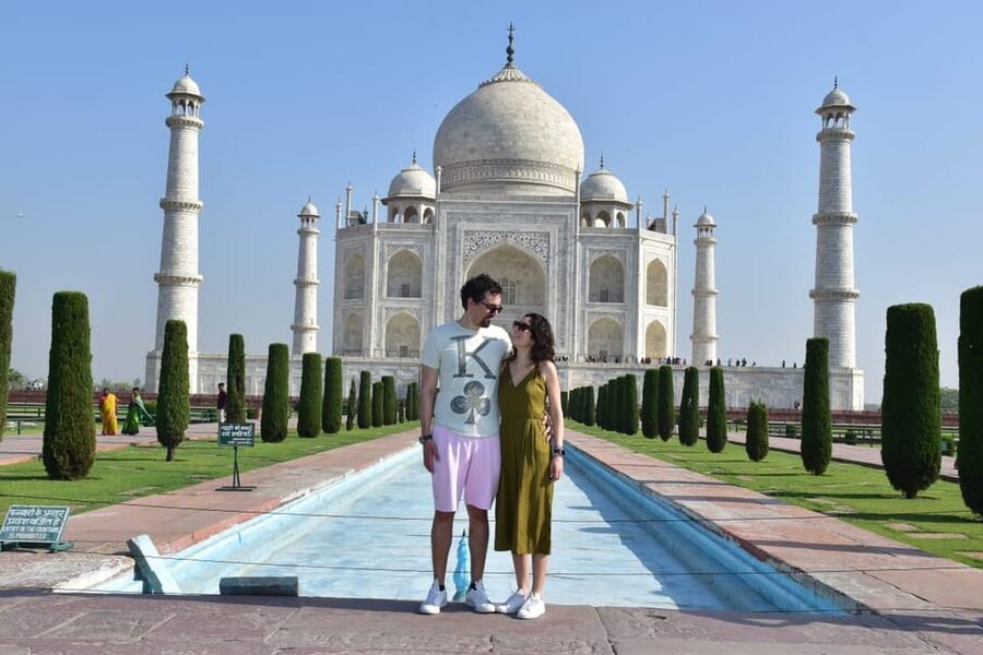 From Delhi: Taj Mahal Private Tour by Car with Entrance Fees - Key things to know before you go