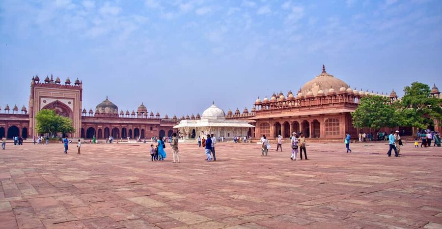 From Delhi: Taj Mahal Sunrise, Agra Fort & Baby Taj Day Tour - Leaving Delhi before dawn: the real value of private pickup