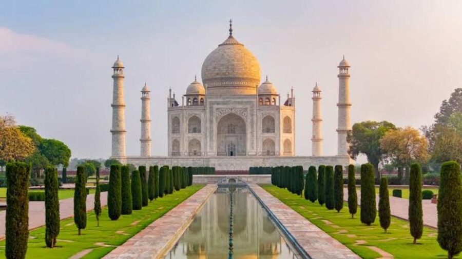 From Delhi: Taj Mahal Sunrise & Agra Fort Guided Day Trip - Practical checklist: what to bring and what to avoid