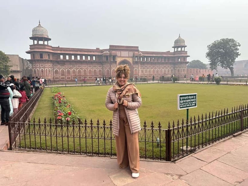 From Delhi: Taj Mahal Sunrise and Agra Fort Private Tour - Practical details that affect your day, tickets, water, and what to pack