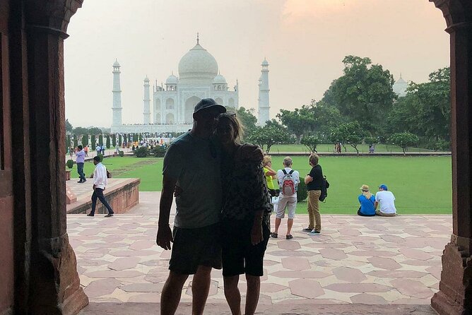 From Jaipur: Same Day Guided Taj Mahal, Agra Fort & Fatehpur Sikri Private Tour - Taj Mahal first thing, thanks to that 5:30 AM pickup