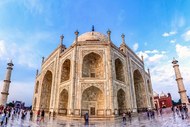 From Jaipur: Same Day Guided Taj Mahal, Agra Fort & Fatehpur Sikri Private Tour - Agra Fort: the big red sandstone companion to the Taj
