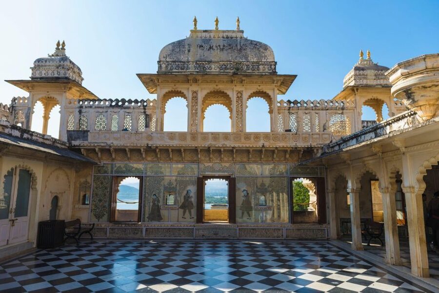From Udaipur: Private Udaipur City of Lakes Sightseeing Tour - Who this private Udaipur day trip is best for