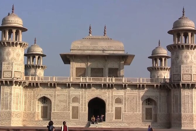 Full-Day Agra Private Sightseeing Guided Tour - Price of $99 per group: who gets the best value