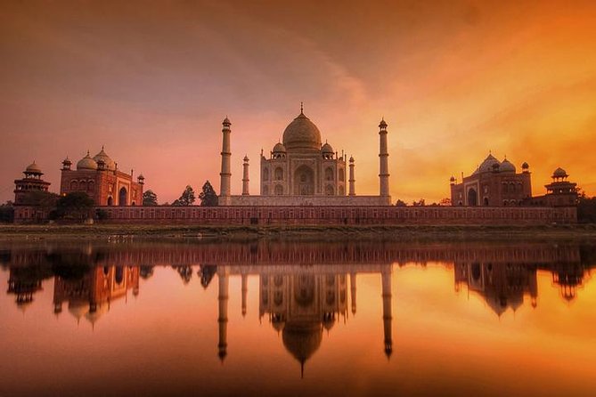 Full Day Agra Tour with Taj Mahal at Sunrise and Sunset - Agra Fort: More Than a Red Wall, Less Than a Full Archaeology Trip