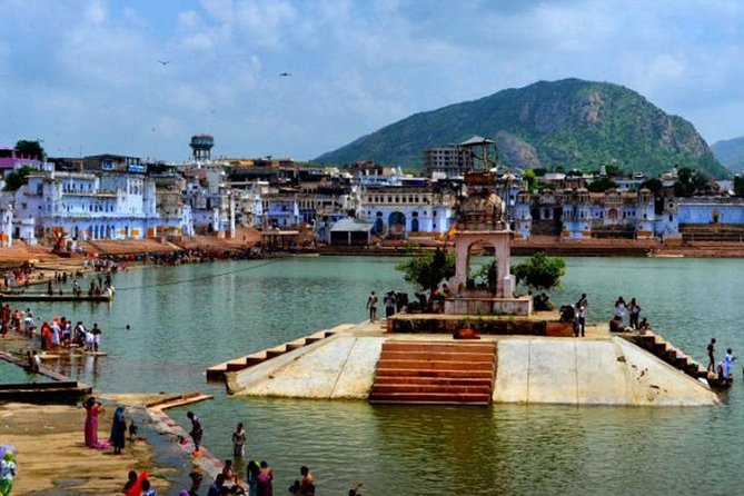 Full-Day Ajmer and Pushkar Guided Sightseeing Private Trip - Stop 2: Pushkar Lake, why the timing matters