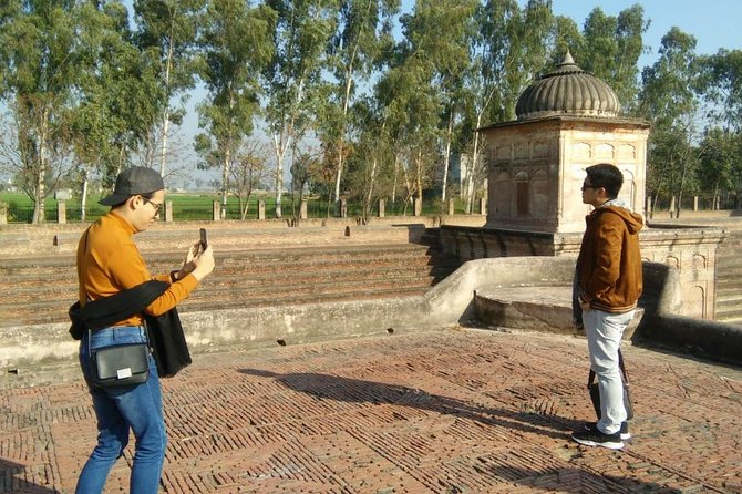 Full day Amritsar city tour with Wagah border ceremony - Jallianwala Bagh, the Ber Tree, and why the short stops matter
