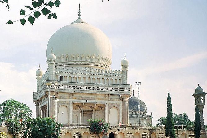 Full-Day Experiential Hyderabad Tour - Charminar, Char Kaman, and the real old-city experience